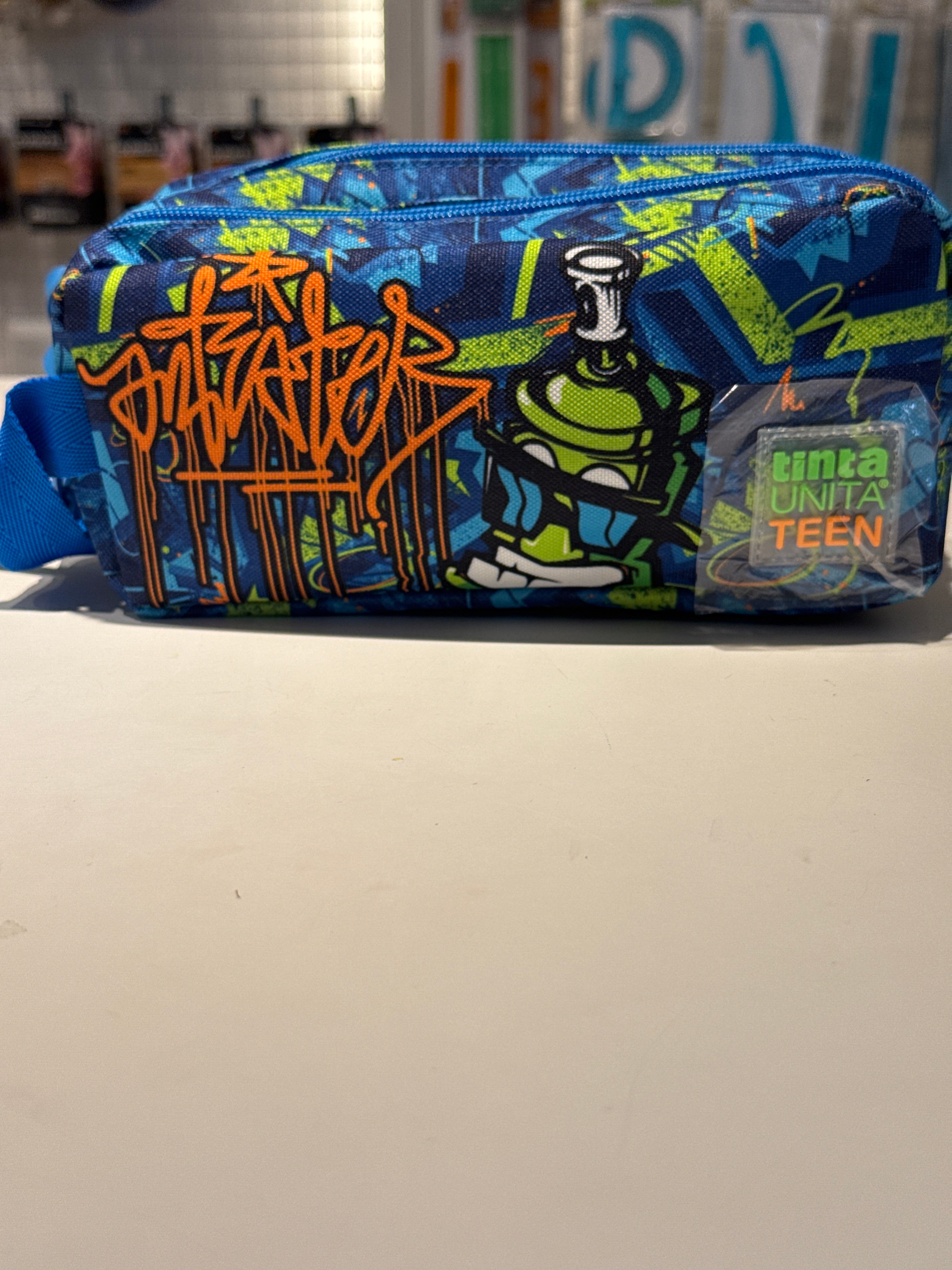 BUSTONE SQUARE STREET