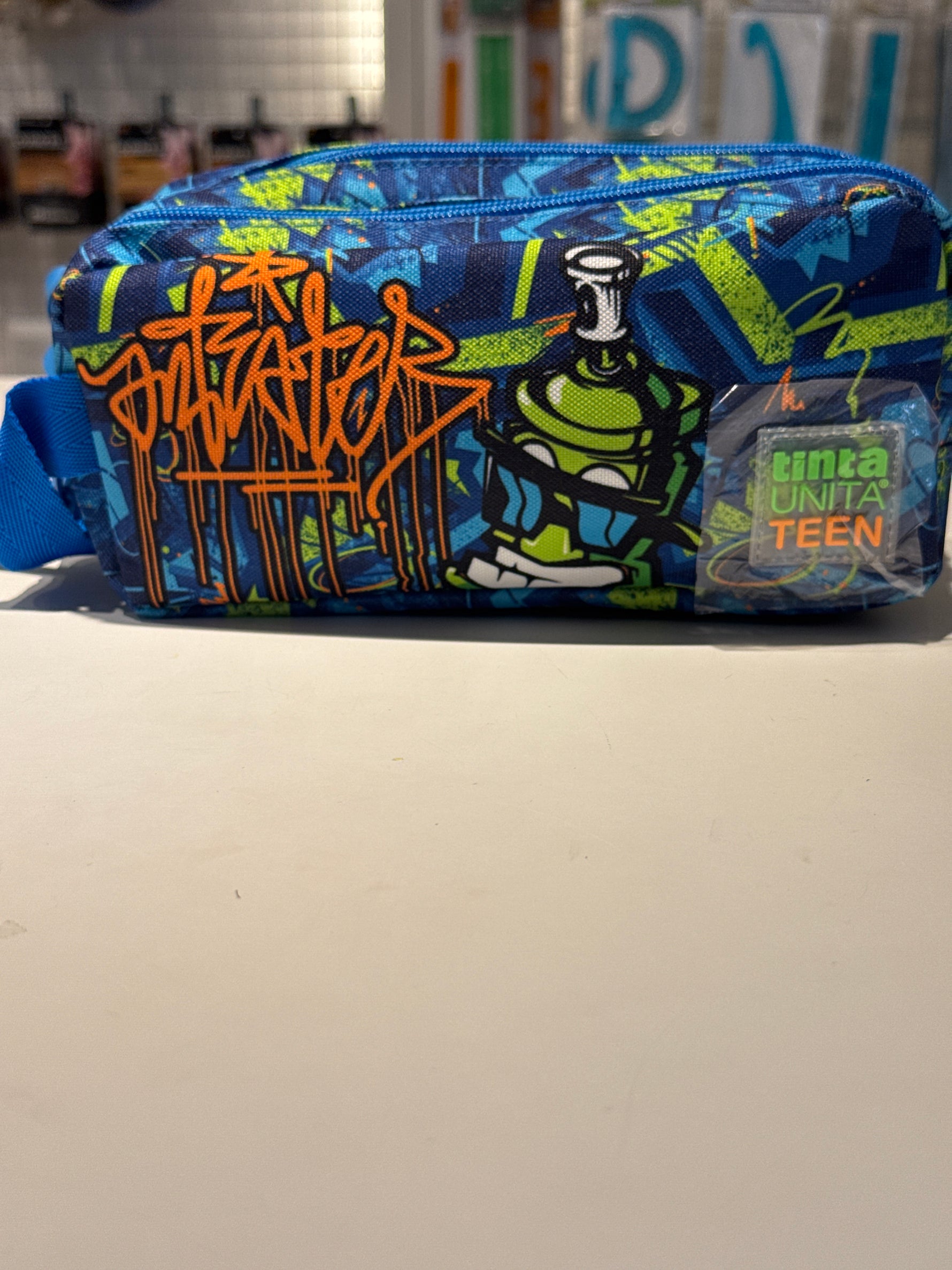 BUSTONE SQUARE STREET