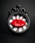 Cornice lips nera-oro