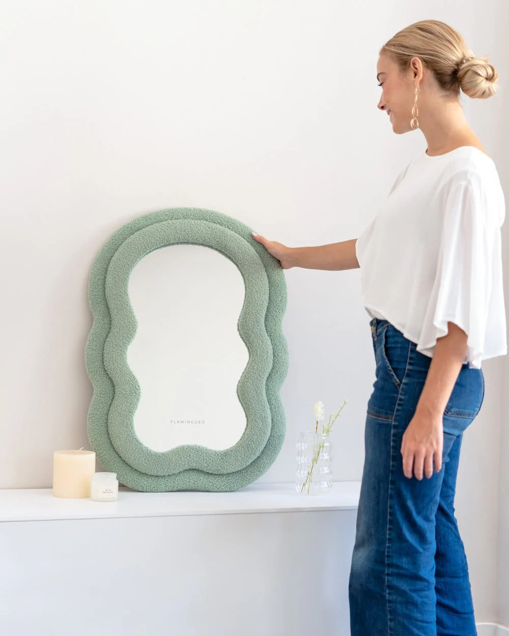 Specchio da parete in tessuto