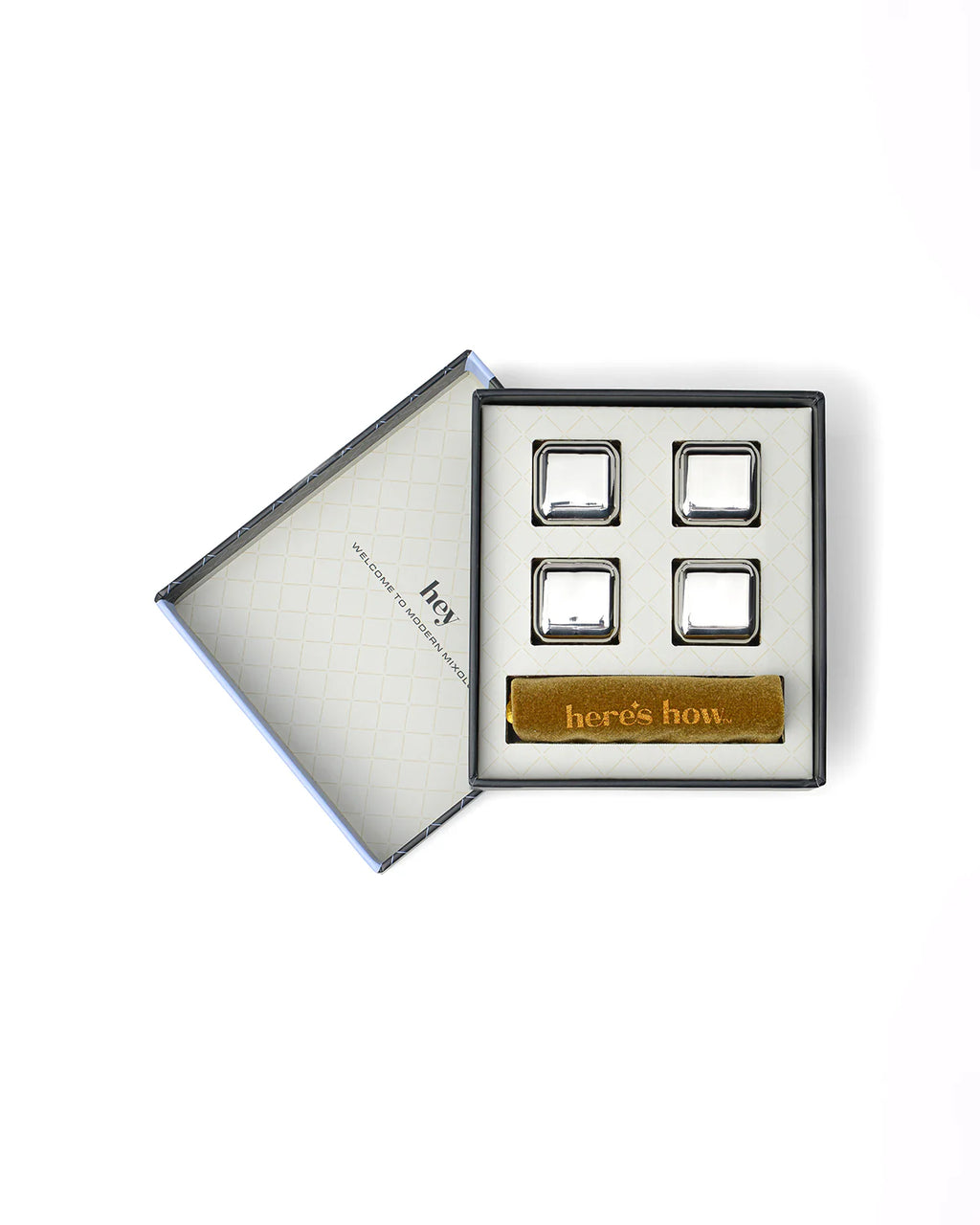 Cubi di rubino
Refrigeratori per cocktail in argento