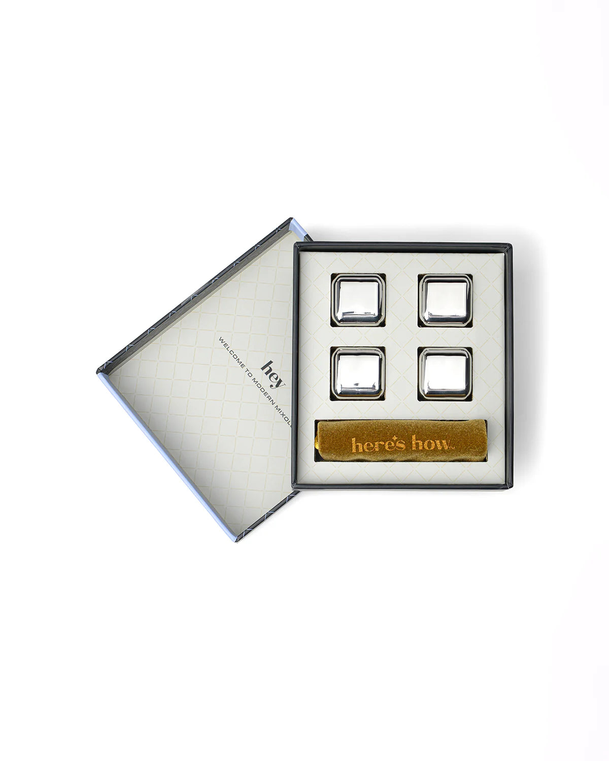 Cubi di rubino
Refrigeratori per cocktail in argento