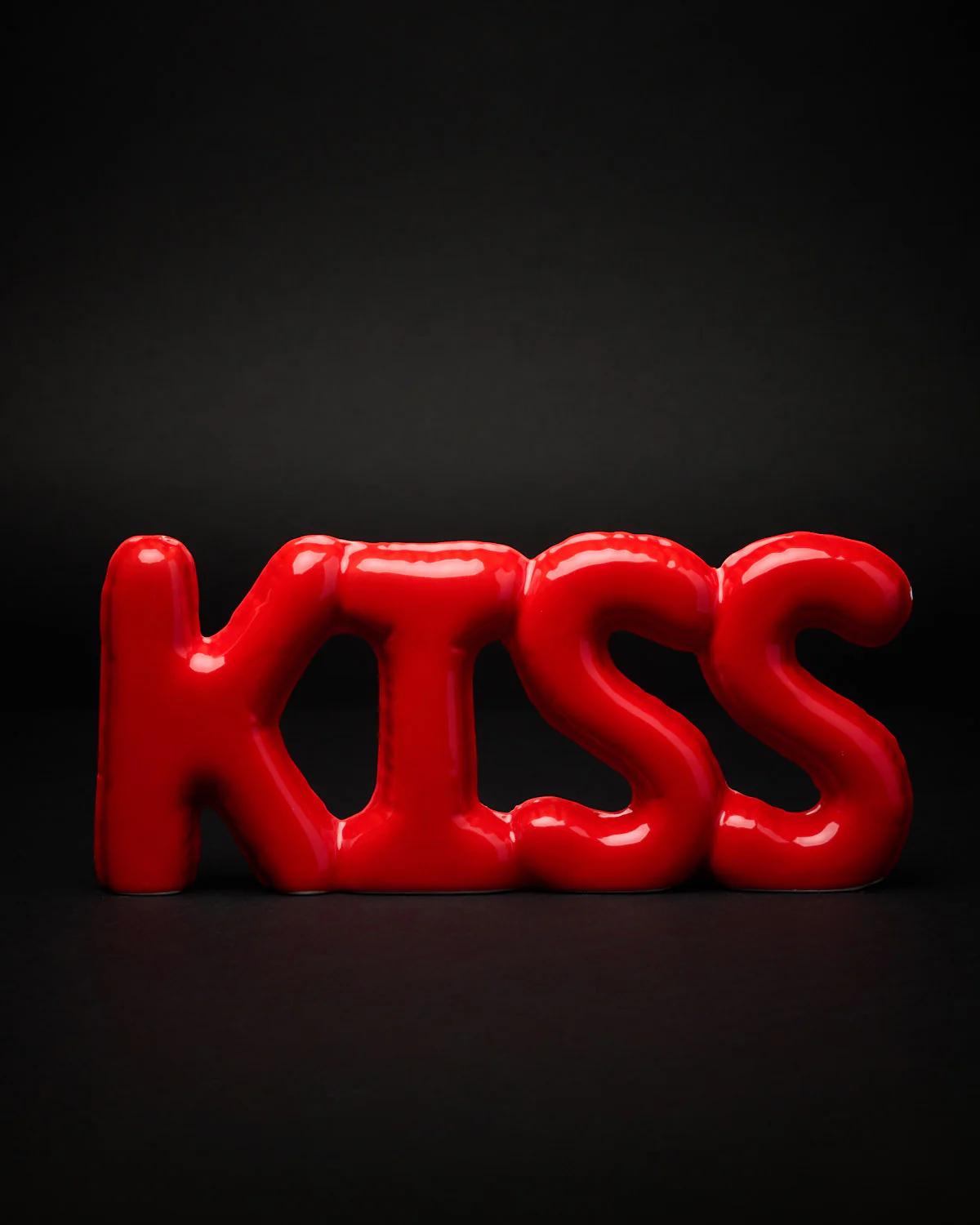 Scritta decorativa Love & Kiss